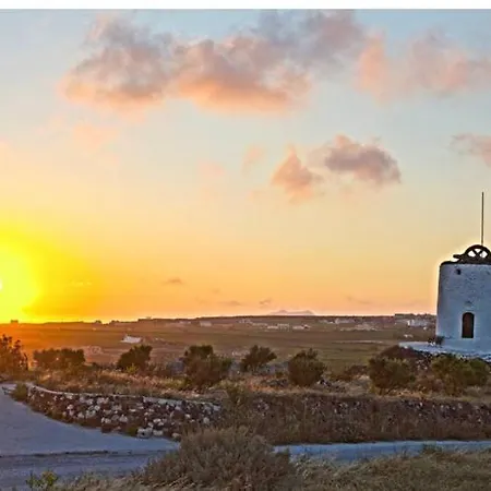 Stunning Windmill House Вилла