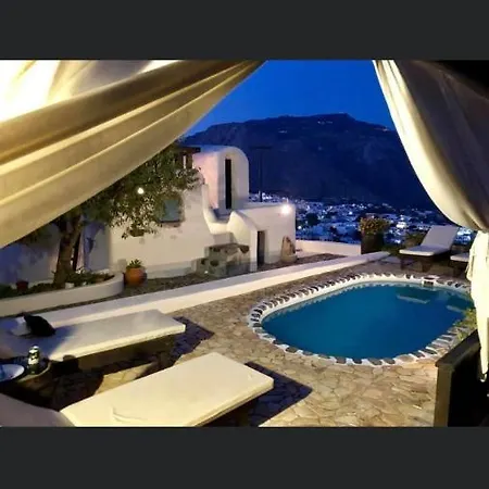 Stunning Windmill House Emporio (Santorini)